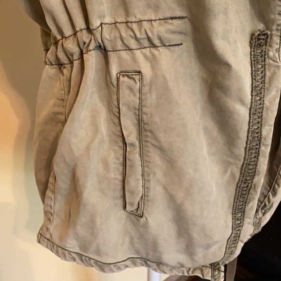 Max Jeans vest - Picture 4 of 11